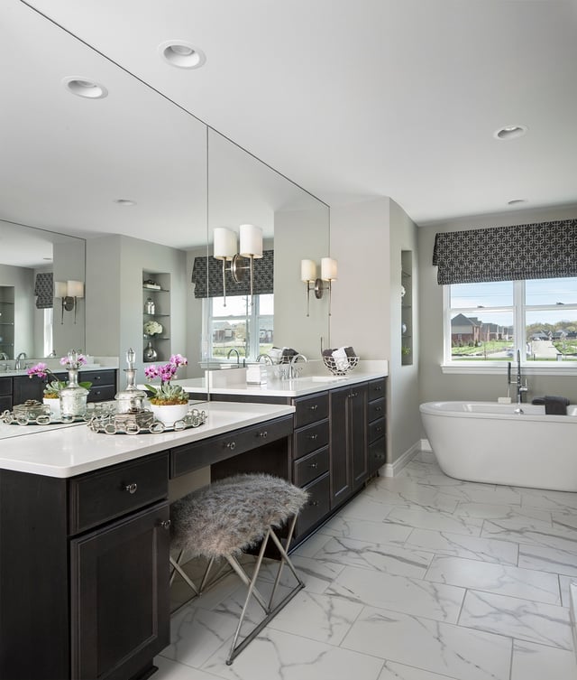 BDaniels_Hunter_Pasteur_Merillat_Master Bathroom