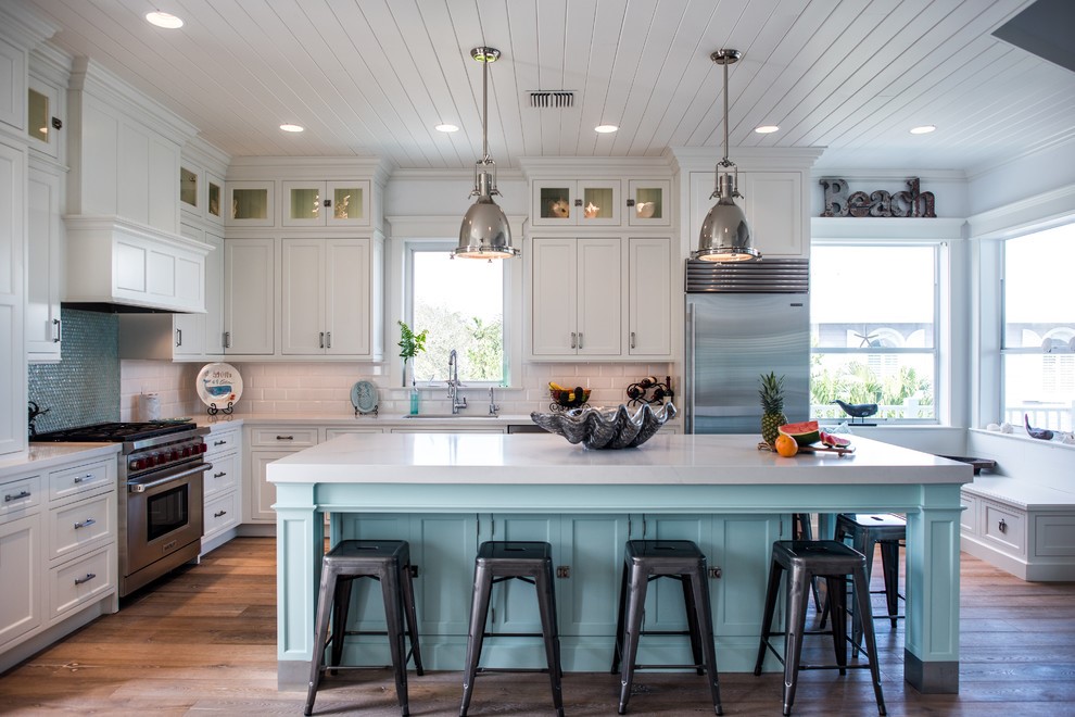 mediterranean-aquamarine-kitchen-cabinets